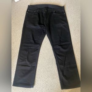 Black Levi's 559 Jeans